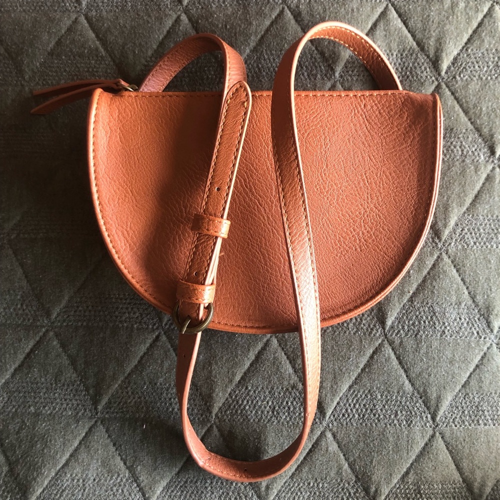 Universal Threads Bum Bag - Crossbody Style